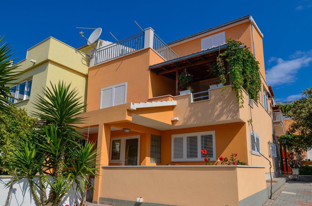 Apartments Karla Оребич Екстер'єр фото